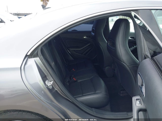 WDDSJ4EBXEN151077 Mercedes-Benz CLA-Class