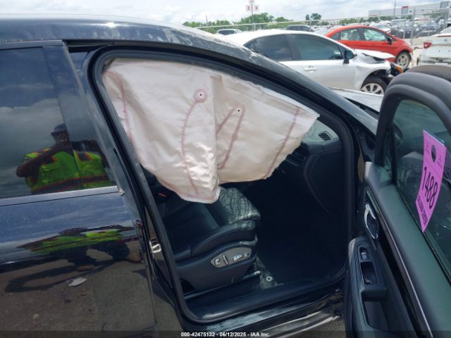 2020 PORSCHE MACAN WP1AA2A56LLB00449 Photo 4