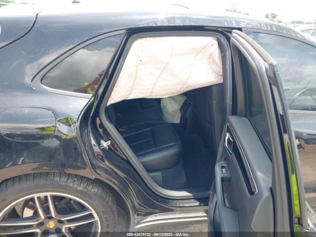 2020 PORSCHE MACAN WP1AA2A56LLB00449 Photo 7