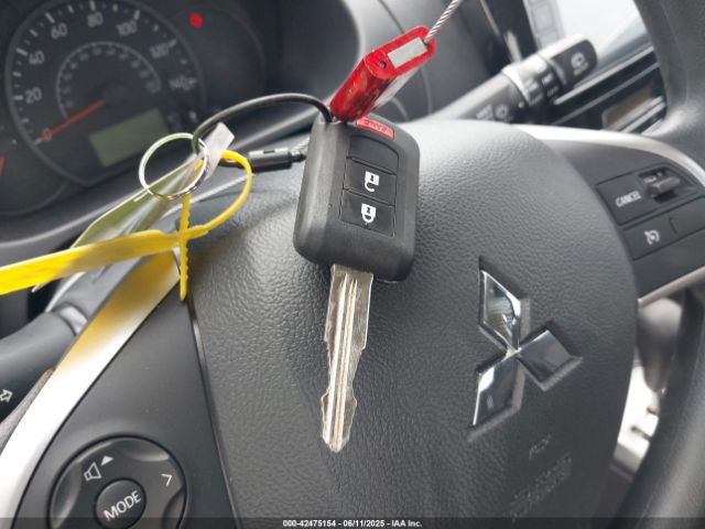 ML32AUHJ8RH027121 Mitsubishi Mirage Es/le