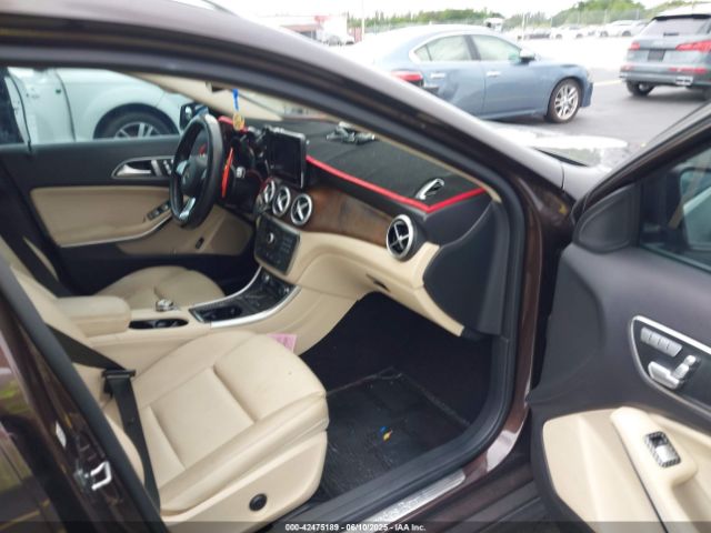 2017 MERCEDES-BENZ GLA 250 WDCTG4EB2HJ296312 Photo 4