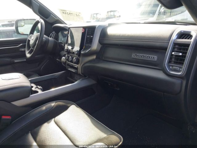 2024 RAM 1500 1C6RREJT6RN220222 Photo 4