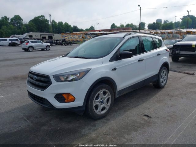 2018 FORD ESCAPE 1FMCU0F75JUC89890 Photo 1
