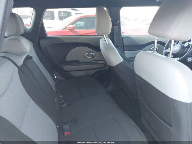 KNDJP3A53E7080095 KIA SOUL +