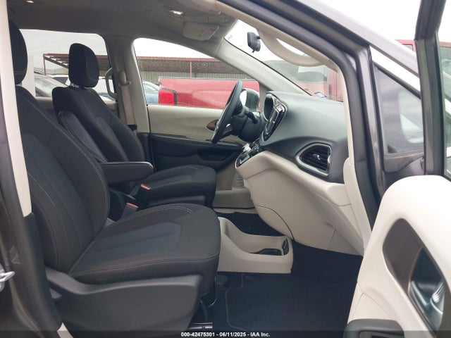 Chrysler Voyager Lx 2022 2C4RC1CG0NR229871 Image 5
