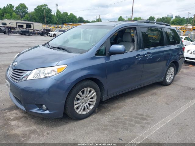 2015 TOYOTA SIENNA 5TDYK3DC3FS676919 Photo 1