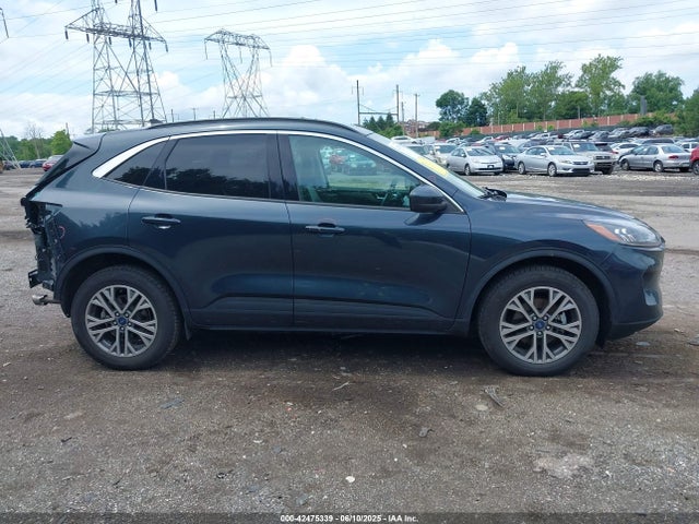 1FMCU9H92NUB97841 Ford gtdi 240ps