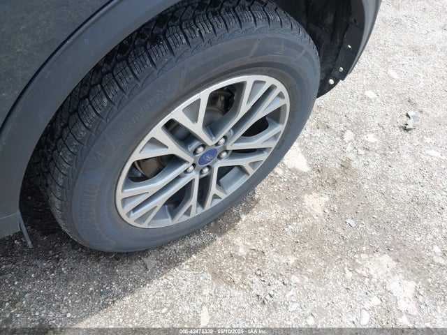 1FMCU9H92NUB97841 Ford gtdi 240ps
