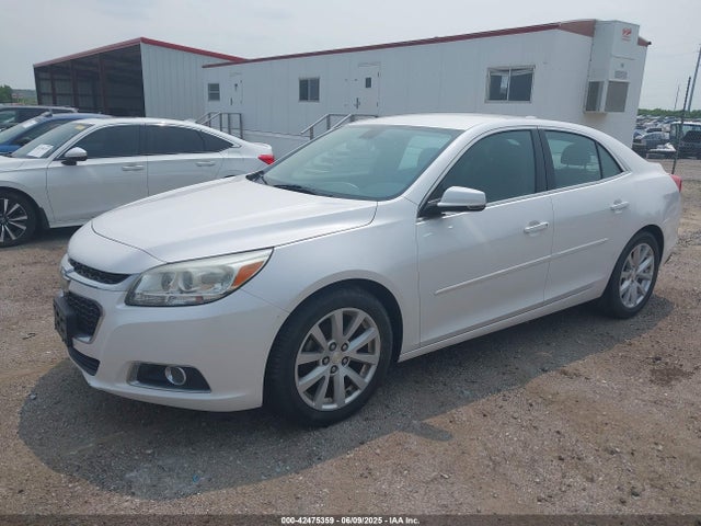 1G11D5SL1FF139419 Chevrolet MALIBU 2LT