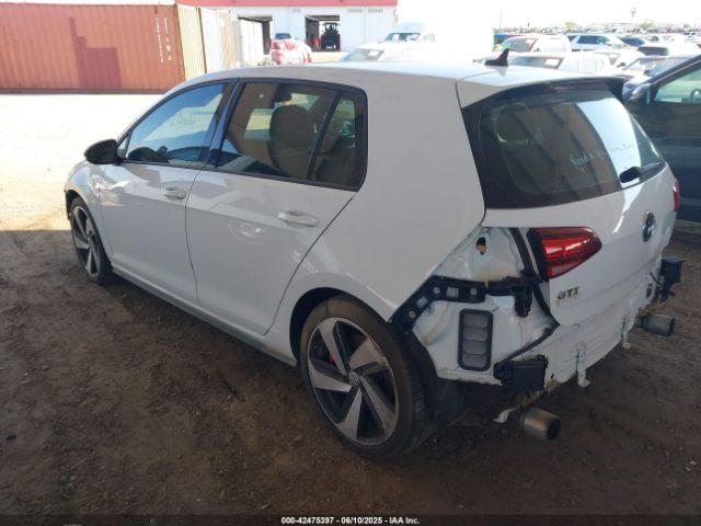 2018 VOLKSWAGEN GOLF GTI 3VW547AU7JM256121 Photo 2