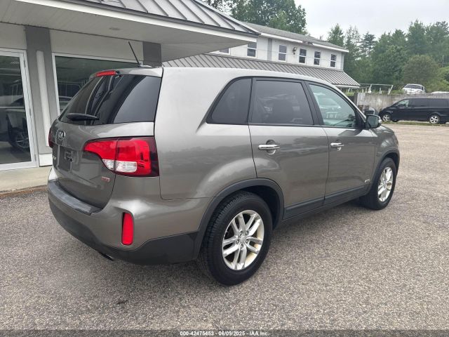 5XYKTCA69EG542686 KIA SORENTO LX