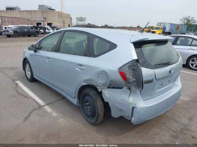 JTDZN3EU9E3338444 Toyota Prius V Two