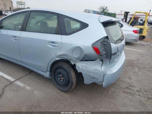 JTDZN3EU9E3338444 Toyota Prius V Two