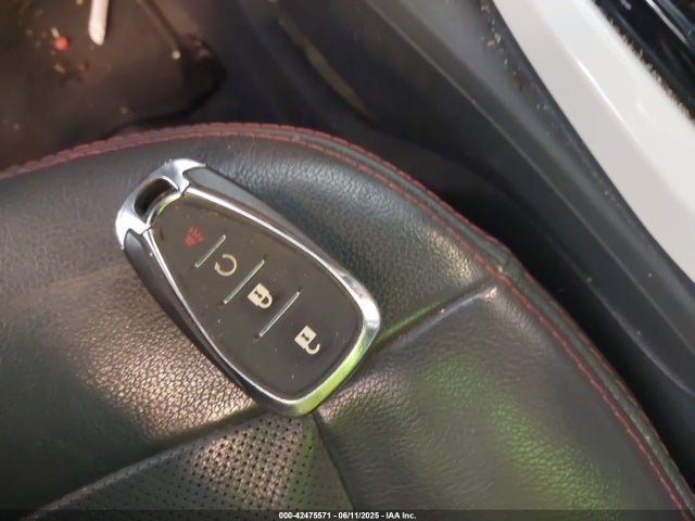 1G1FX6S00H4183290 Chevrolet 2017