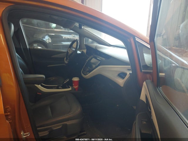 1G1FX6S00H4183290 Chevrolet 2017