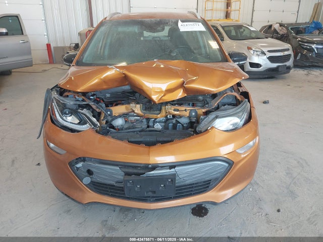 1G1FX6S00H4183290 Chevrolet 2017