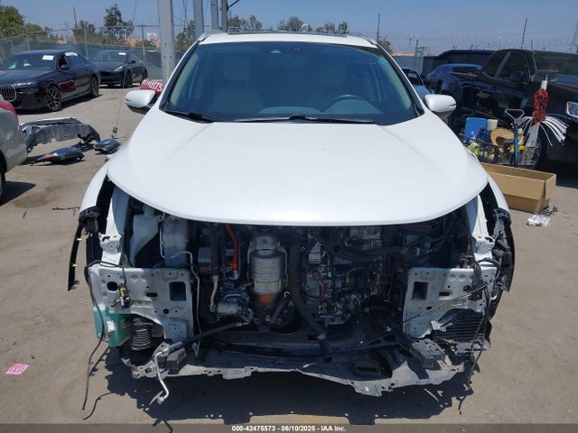 5J6RT6H92NL037815 Honda lfb2