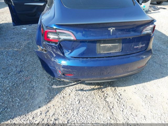 5YJ3E1EC3NF118592 Tesla 2022