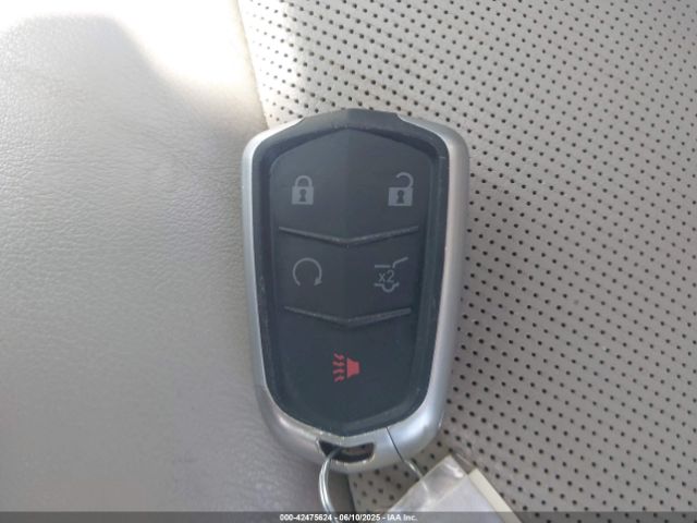 2019 CADILLAC XT4 1GYFZDR48KF148405 Photo 10