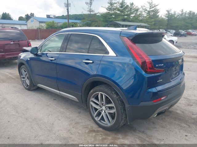 2019 CADILLAC XT4 1GYFZDR48KF148405 Photo 2