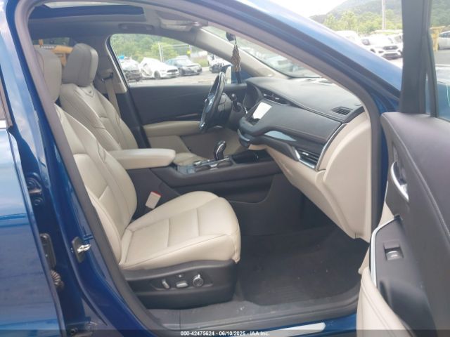 2019 CADILLAC XT4 1GYFZDR48KF148405 Photo 4