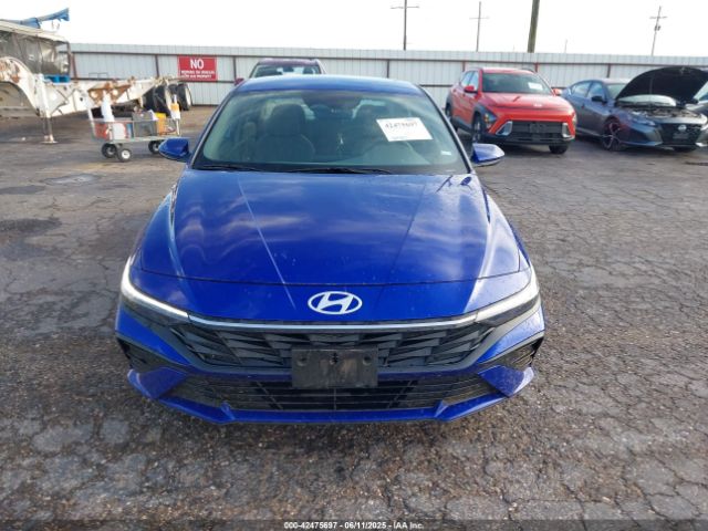 KMHLM4DG5RU823587 Hyundai ELANTRA SEL