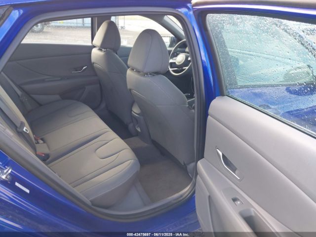 KMHLM4DG5RU823587 Hyundai ELANTRA SEL