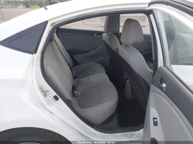 KMHCT4AE3GU074940 Hyundai ACCENT SE