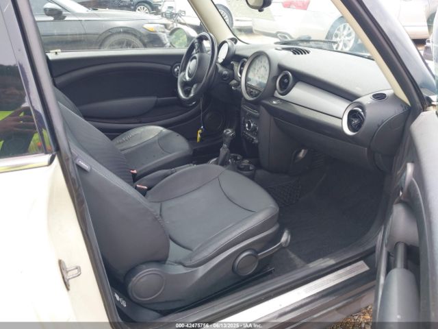 2011 MINI COOPER WMWSU3C5XBTX95546 Photo 4