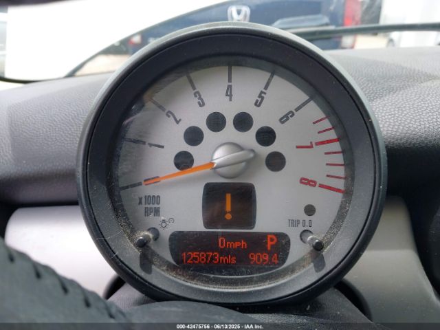 2011 MINI COOPER WMWSU3C5XBTX95546 Photo 6