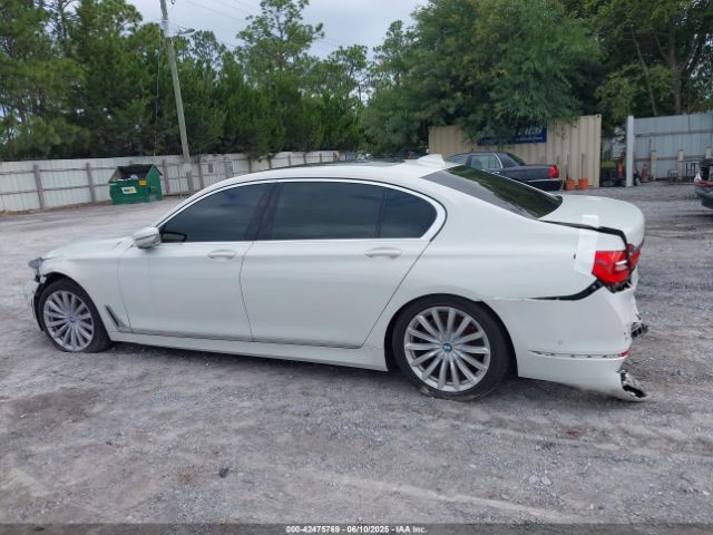 WBA7E2C53HG740273 BMW 740I