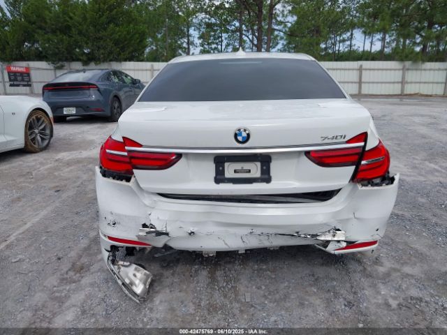 WBA7E2C53HG740273 BMW 740I