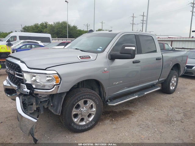 3C6UR5DL2RG233158 RAM 2500 Big Horn  4x4 6'4 Box