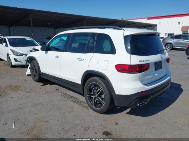 2022 MERCEDES-BENZ GLB 250 W1N4M4HB5NW242332 Photo 2