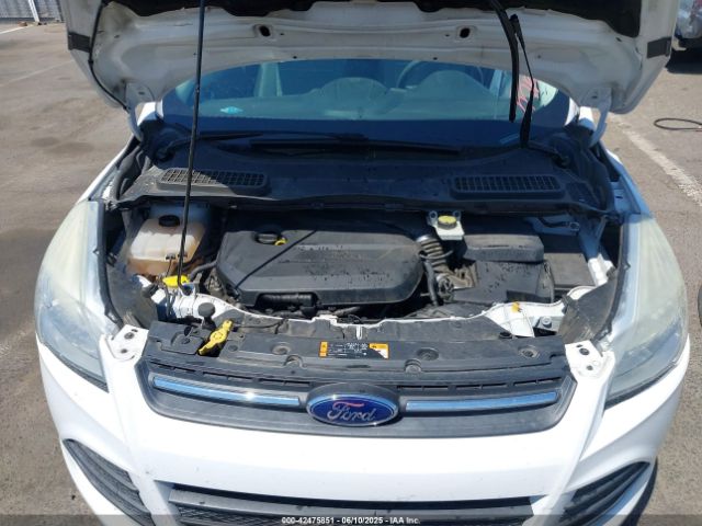 1FMCU0GX9FUA62790 Ford Escape