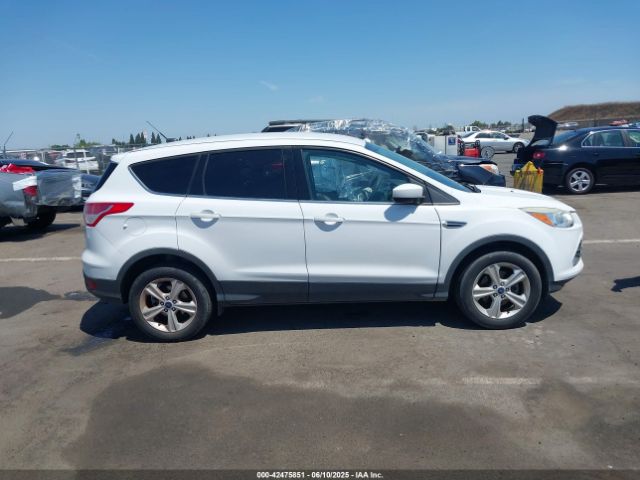 1FMCU0GX9FUA62790 Ford Escape
