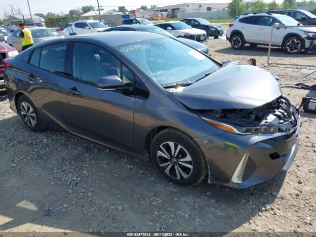 2017 TOYOTA PRIUS PRIME JTDKARFP6H3046361