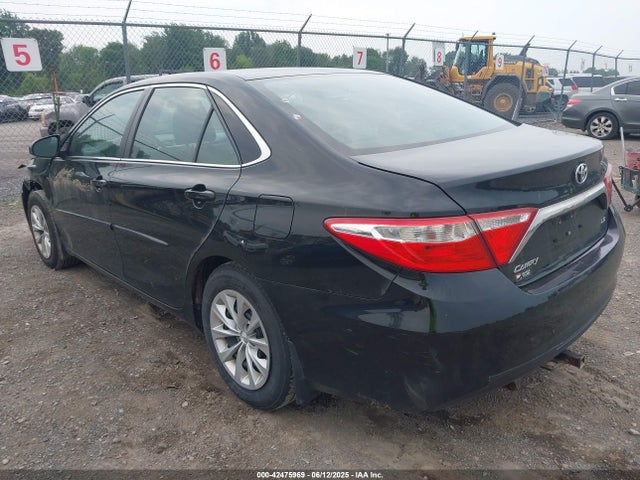 Toyota CAMRY LE 2015 4T4BF1FK4FR497630 Image 3
