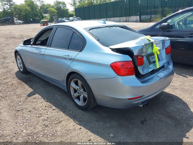 2013 BMW 3 SERIES WBA3B3C53DF538496 Photo 2