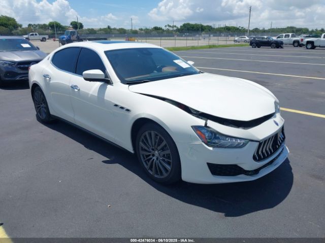 2021 MASERATI GHIBLI ZAM57YTA4M1357696