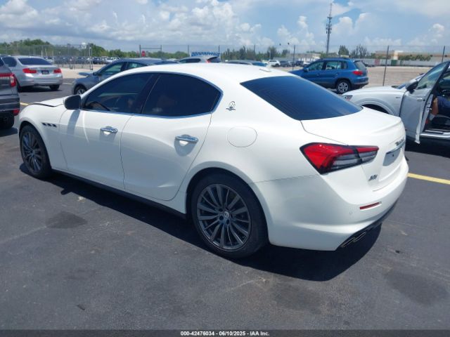 2021 MASERATI GHIBLI ZAM57YTA4M1357696 Photo 2