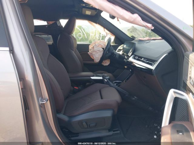 2025 BMW X1 WBX73EF00S5144120 Photo 4