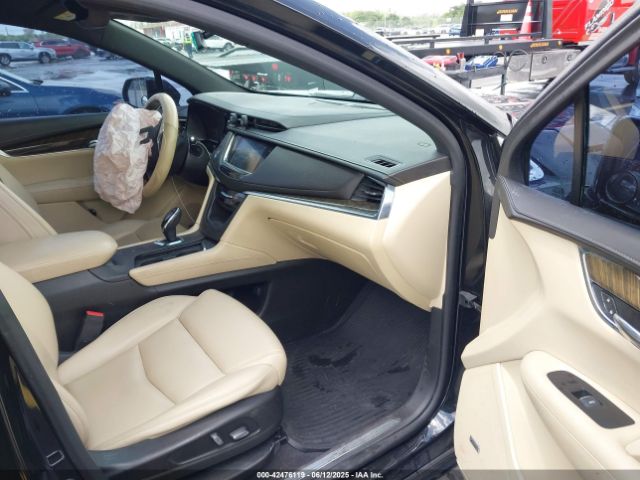 2017 CADILLAC XT5 1GYKNARS8HZ204017 Photo 4