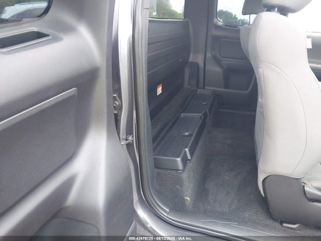 5TFRX5GN2KX140482 Toyota 2tr-fe