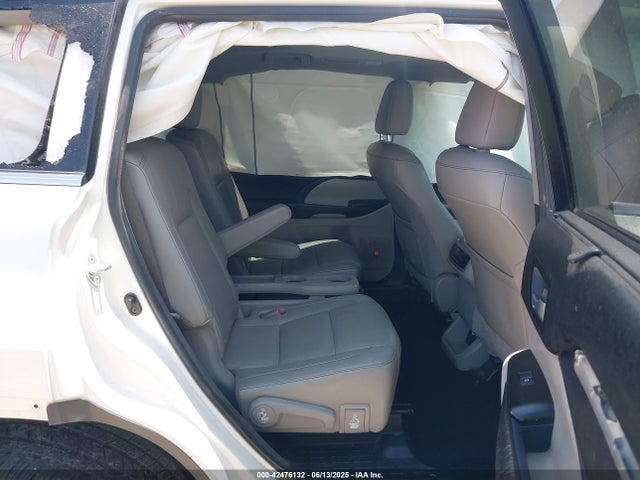 Toyota 2gr-fe 2015 5TDDKRFH6FS210976 Image 8