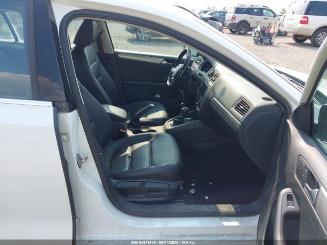 3VWDB7AJ5HM306919 Volkswagen Jetta 1.4t Se