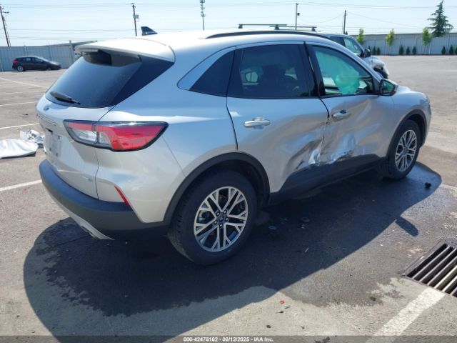 2020 FORD ESCAPE 1FMCU9H69LUB09886 Photo 3