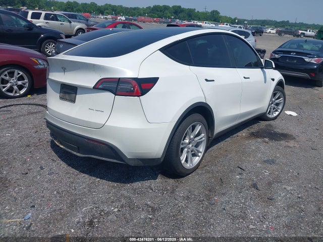 2023 TESLA MODEL Y 7SAYGDEE1PA192907 Photo 3