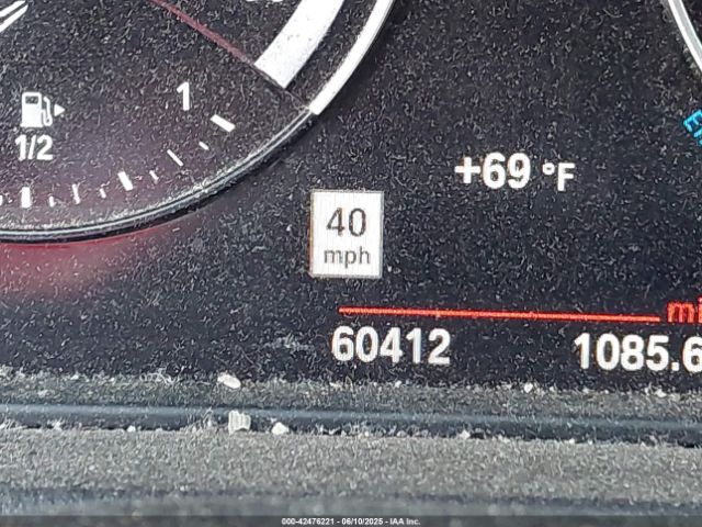 WBXJG9C02M3M42379 BMW X1 Xdrive28i
