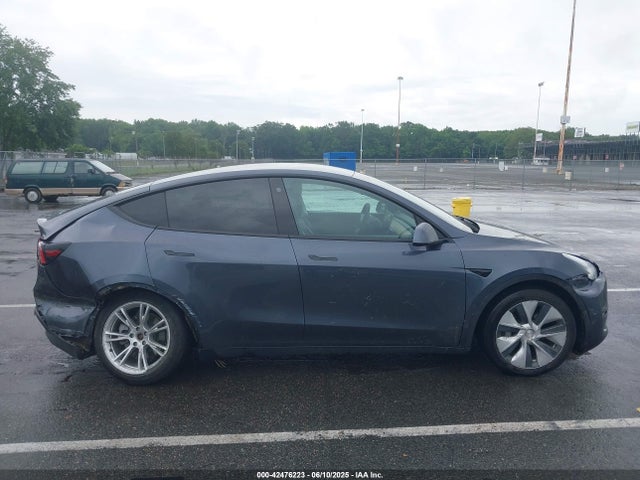 2021 TESLA MODEL Y 5YJYGDEE5MF069798 Photo 5